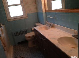 1368 Richland Blvd, Bay Shore, NY 11706