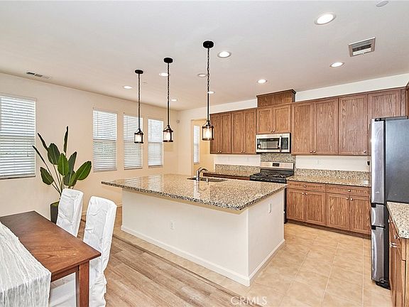 4th image of 1523 Johnson Ct