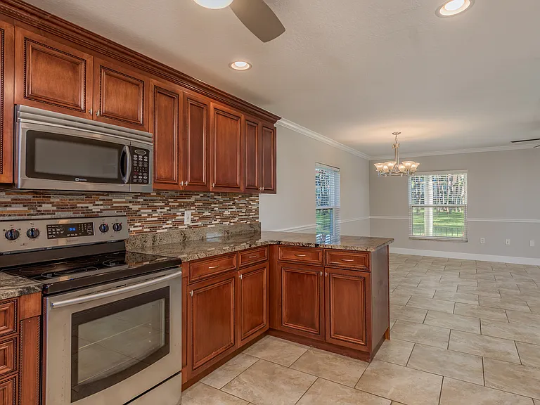 2700 Bayshore Blvd #507 — Photo 25