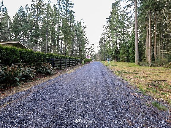 5th image of 164 xx 154th Avenue NE