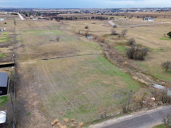 2nd image of 7241 County Road 913