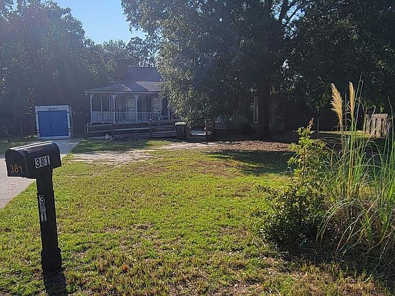 2nd image of 381 Pin Oak Dr