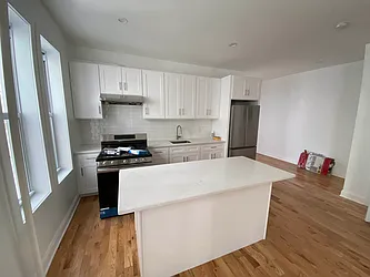 Rented by Premier Metro Realty Corp