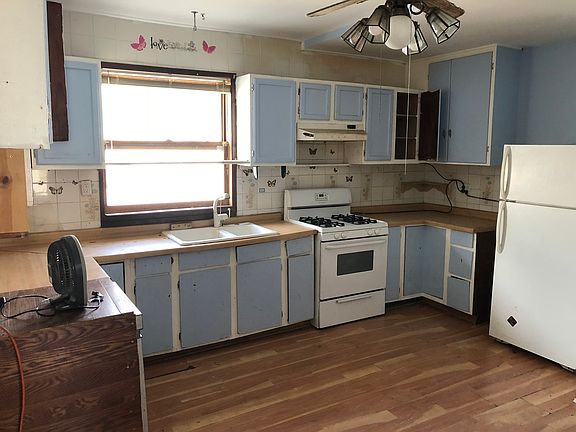 5th image of 1715 N 15th Ave