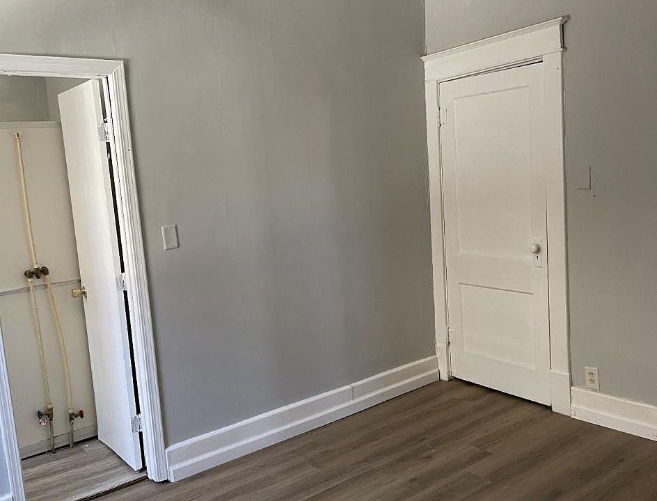 1st image of 2801 Iowa St #6