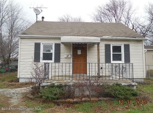66 Pacific Ave, Middletown, NJ 07748
