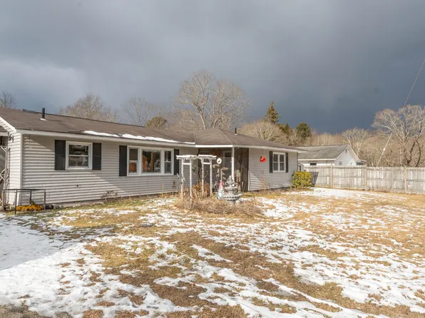 29 Victoria Drive, Plainfield, CT 06354