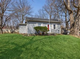 314 E Watrous Ave, Des Moines, IA 50315