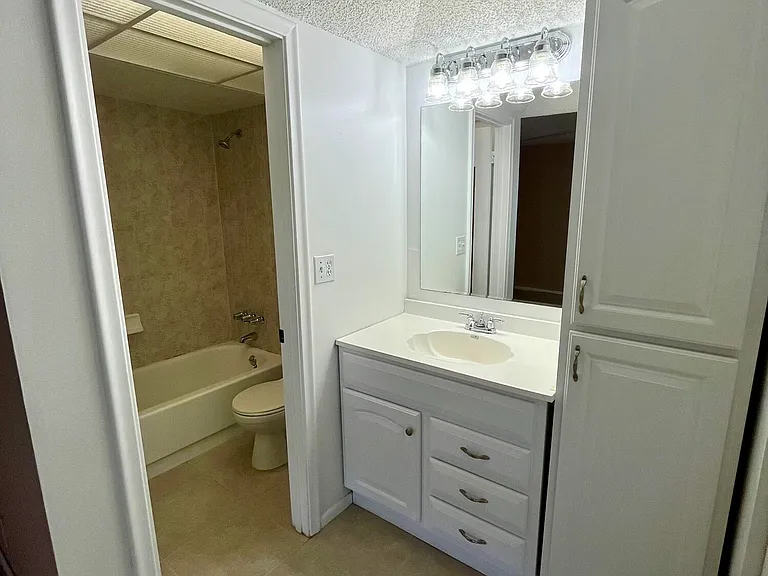 2500 Fiore Way #1110 — Photo 9