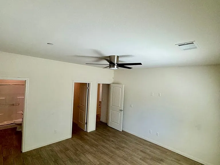 3924 Majorca Ct — Photo 6
