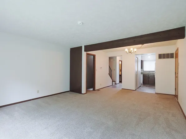 4637 Tipperary Trl, Lincoln, NE 68512