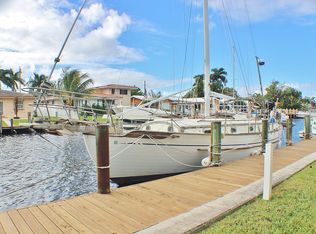 2484 SE 13th Ct, Pompano Beach, FL 33062