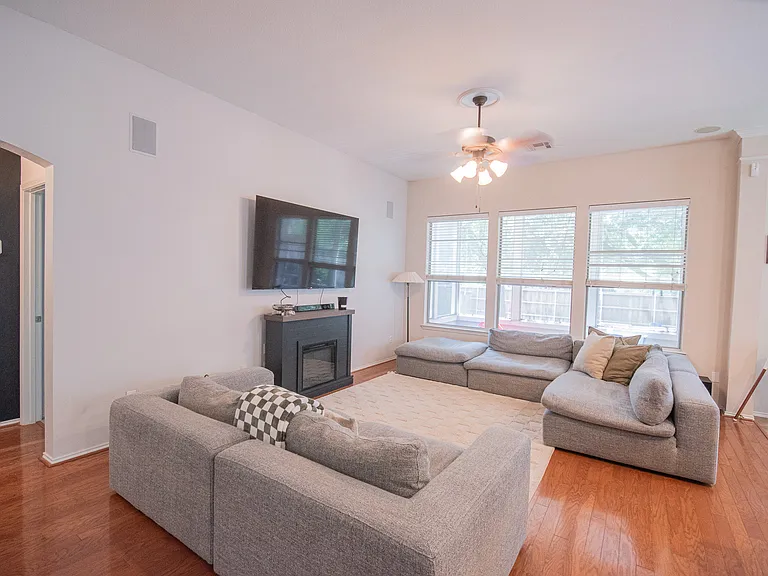 2932 Vacherie Ln — Photo 11