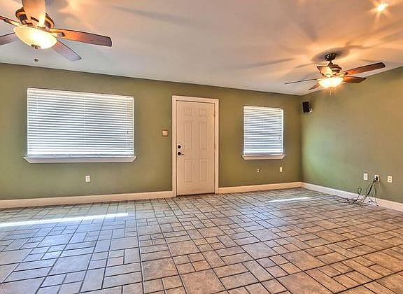 2nd image of 3605 Ole Miss Dr
