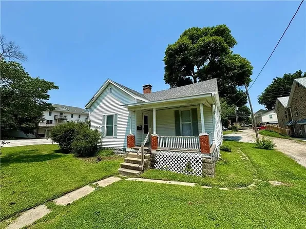 309 Broad St, Warrensburg, MO 64093