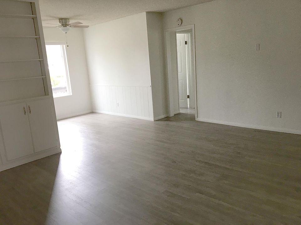 1st image of 4580 Glacier Ave APT 2