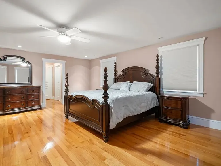 60 Forest Ave — Photo 14