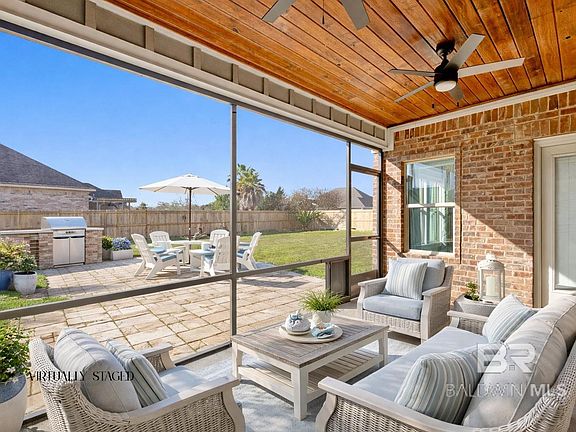 3rd image of 8932 Longue Vue Blvd