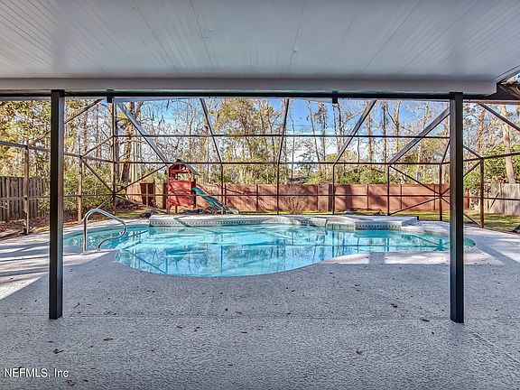 5th image of 3803 Fairbanks Forest Dr