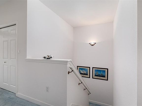 5th image of 6205 Vista Verde Ct