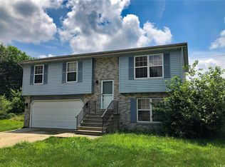 456 Orchard Ct, Troy, IL 62294