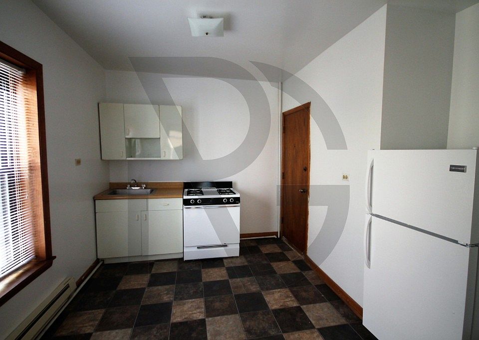 2nd image of 2840 N Orchard St #284650