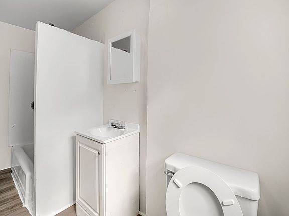 5th image of 120 E Kensington Ave #2-F