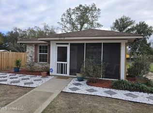 2219 33rd St, Gulfport, MS 39501