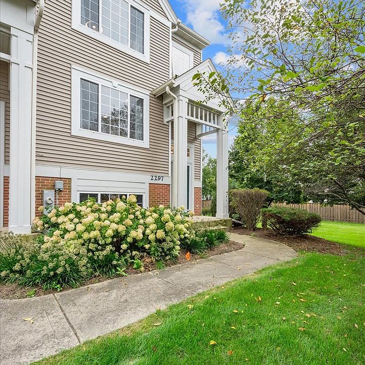 1st image of 2297 Twilight Dr
