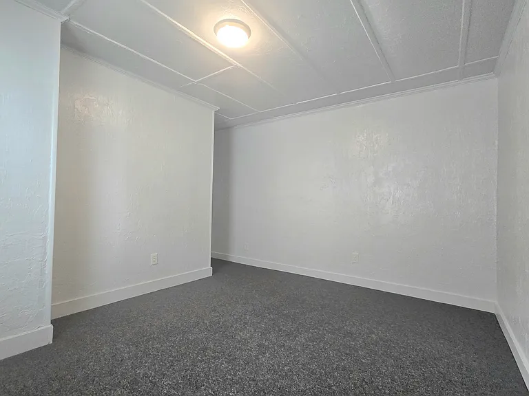 9 Cedar St #2R — Photo 7