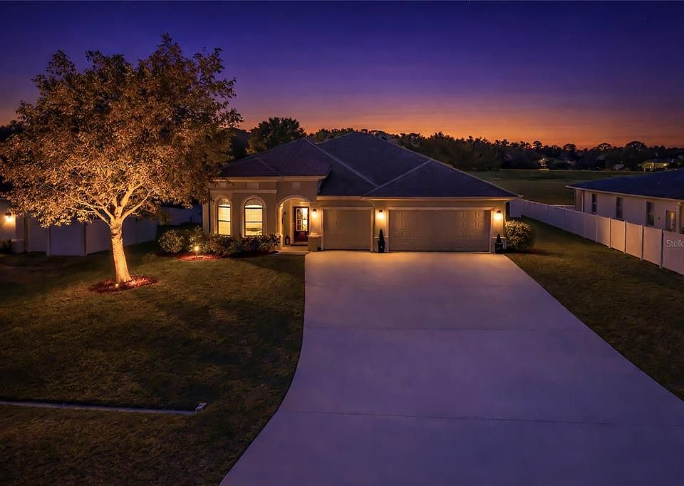 1st image of 1526 SW LEXINGTON DRIVE