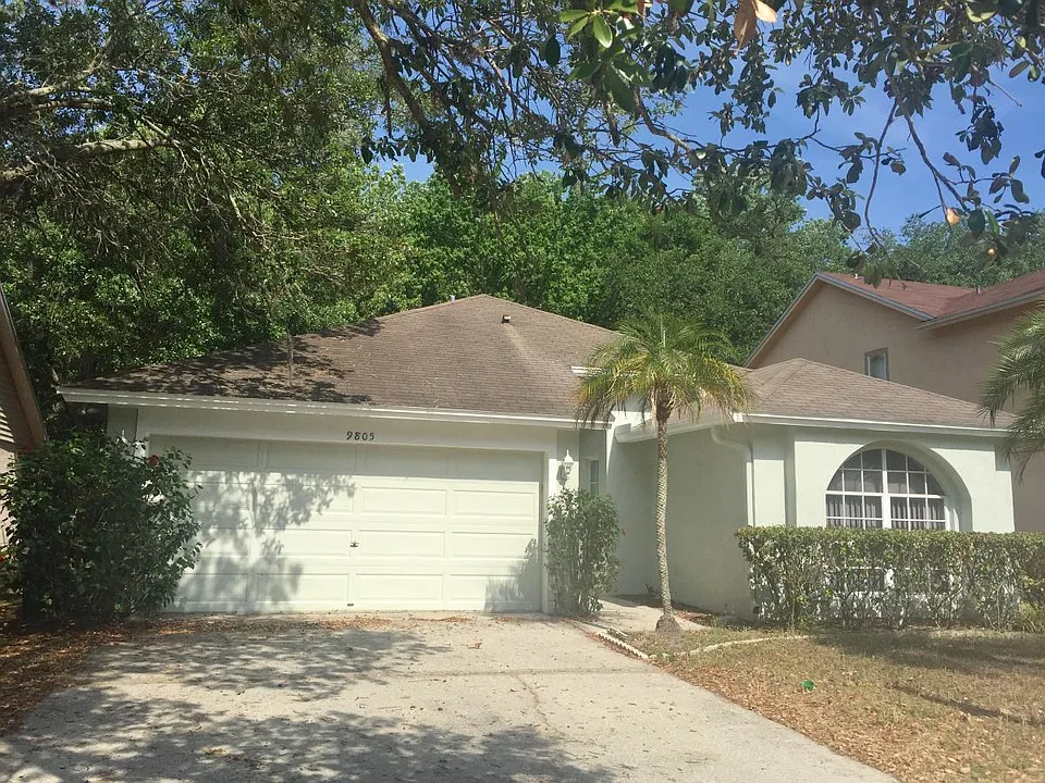 Long Meadow Dr