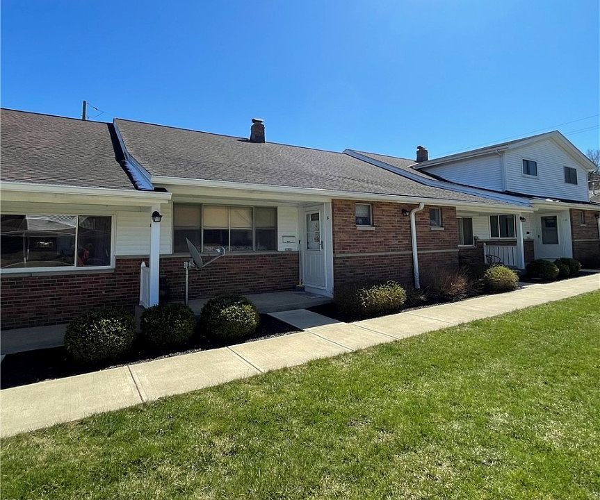 1st image of 25345 Country Club #9