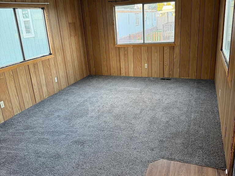 622 Burrell Ave #107 — Photo 3