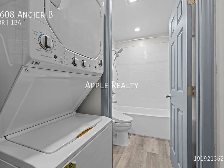 1608 Angier Ave #B — Photo 14