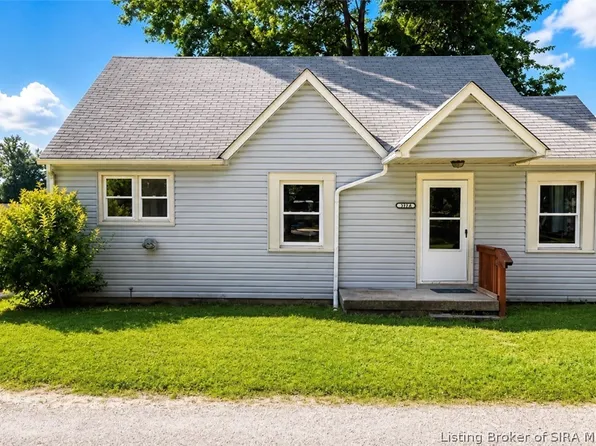 317 Kahl Court #A, Sellersburg, IN 47172
