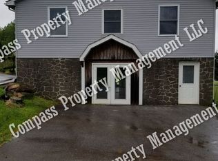 4934 Amish Rd #1, Kinzers, PA 17535