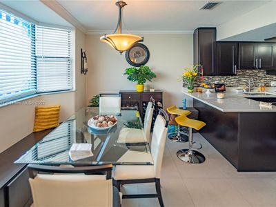 8001 NW 7th St APT 13, Miami, FL, 33126