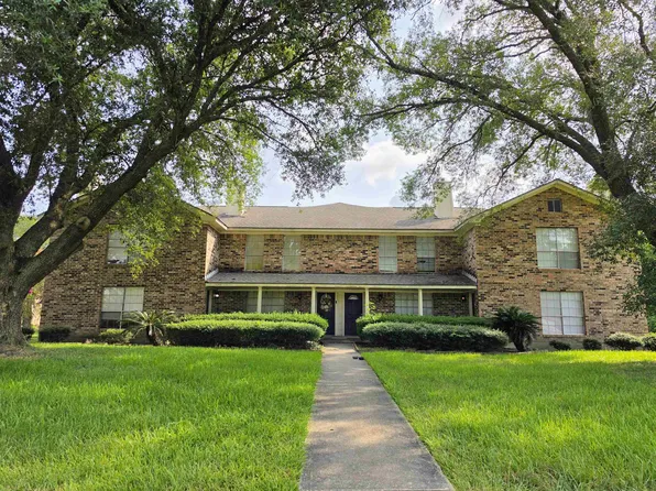 8180 Willow Bend Dr, Beaumont, TX 77707