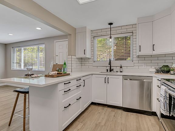 Newly Remodled Kitchen