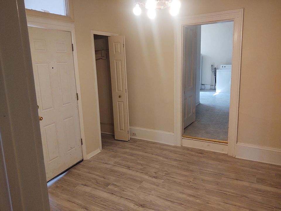 2nd image of 1 Market St #11