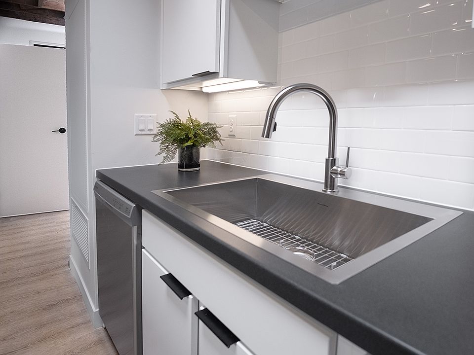 1st image of 117 Broadway N APT 300