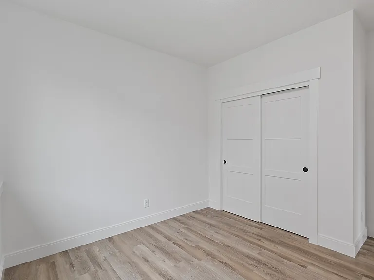 16501 N Columbus Dr — Photo 15