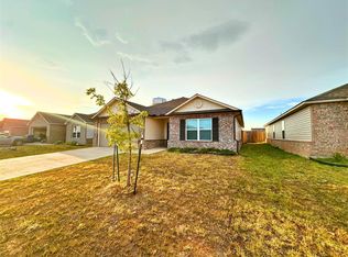 2000 Meek Cutoff Dr, El Reno, OK 73036