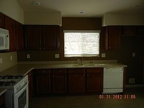 3rd image of 1041 Chestnut Bay Ave