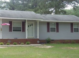 16880 Marie Ct, Laurinburg, NC 28352
