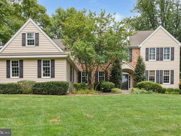 123 Greenhill Rd, West Chester, PA 19380