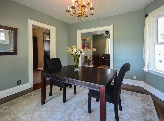 3rd image of 3644 Tamarack Ave