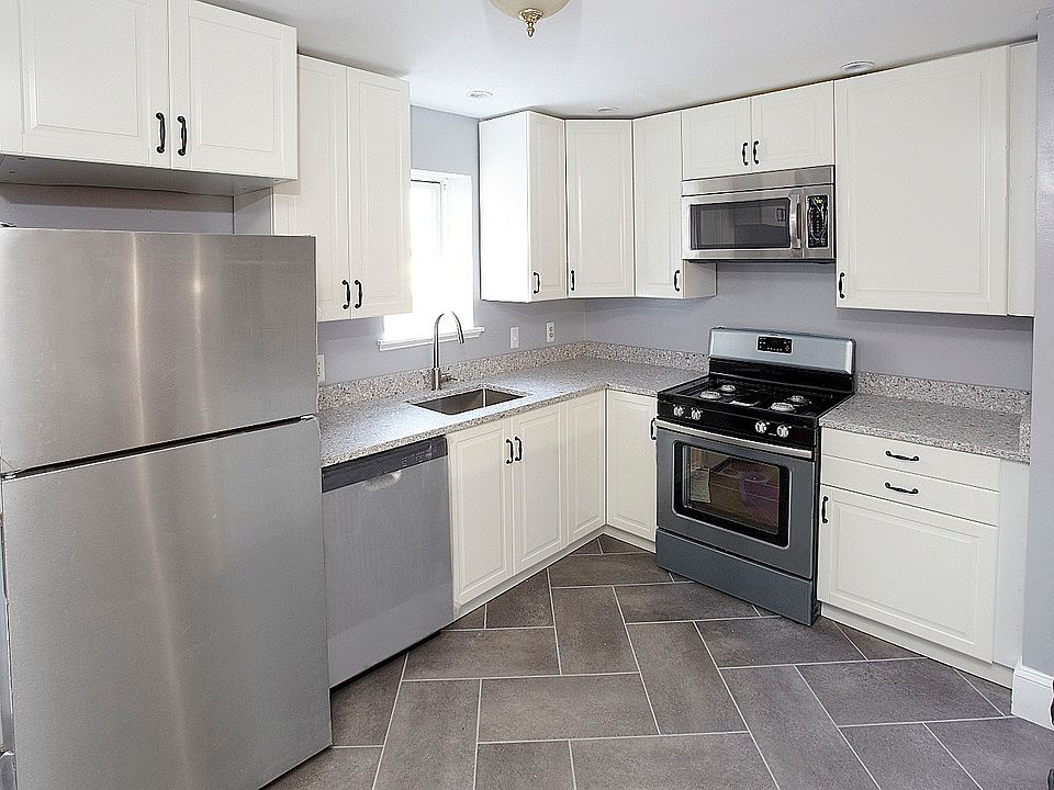 Fully renovated kitchen