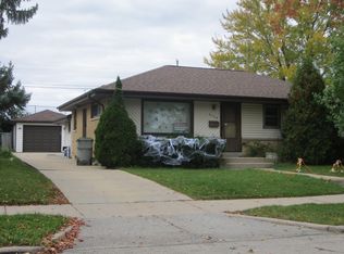 6709 N 78th St, Milwaukee, WI 53223